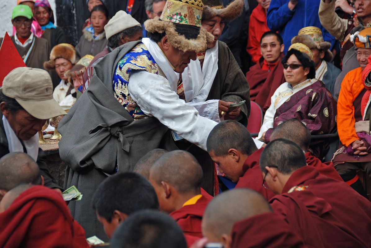 Mustang Lo Manthang Tiji Festival Day 2 08 Dignataries Giving Money To Monks